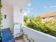For Sale 2 Bedroom Apartment Kingston Upon Thames...