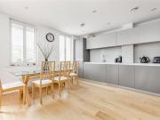 For Sale 2 Bedroom Apartment Londres Greater London...