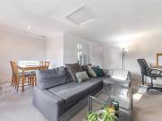 For Sale 2 Bedroom Apartment Londres Greater London...