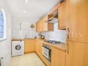 For Sale 2 Bedroom Apartment Londres Greater London...