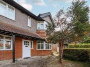 For Sale 2 Bedroom Apartment Londres Greater London...