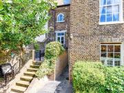 For Sale 2 Bedroom Apartment Rochester Kent DS94171417