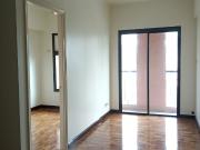 For sale 2 Bedroom condo unit in Paseo De Roces Salcedo...