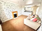 For Sale 2 Bedroom House Wakefield Wakefield DS93121360