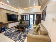 For Sale: 2 Bedroom Penthouse Unit in Salcedo Skysuites,...