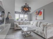 For Sale 2 Bedroom Shared Living/roommate Huddersfield...