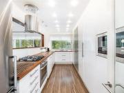 For Sale 2 Bedroom Shared Living/roommate London Greater...