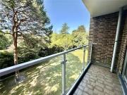 For Sale 2 Bedroom Shared Living/roommate Poole Poole...