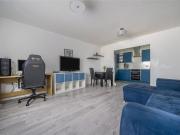 For Sale 2 Bedroom Shared Living/roommate Reading...