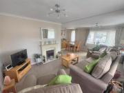For Sale 2 Bedroom Shared Living/roommate Weston Super...