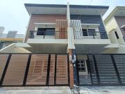 For Sale! 2 Car Garage Brandnew Betterliving Paranaque...