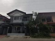 For Sale: 2 Storey House and Lot in Woodridge Park...