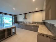 FOR SALE 2 Storey House and LotAyala Hillside Estates,...