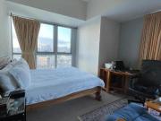 FOR SALE 2BR with Parking in Uptown Parksuites Tower 2,...