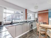 For Sale 3 Bedroom House Bolton Bolton DS89130296