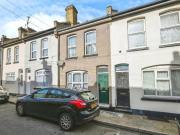 For Sale 3 Bedroom House Chatham Medway DS96938809