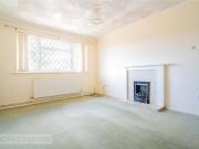 For Sale 3 Bedroom House Huddersfield Kirklees DS93903951