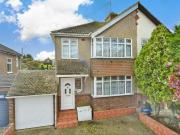 For Sale 3 Bedroom House Rochester Kent DS90101860