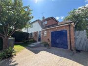 For Sale 3 Bedroom House Windlesham Surrey DS92693470