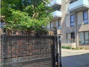 For Sale 3 Bedroom Shared Living/roommate London Greater... For Sale 3 Bedroom Shared Living/roommate London Greater...