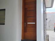 For Sale 3 Bedroom Townhouse in EDSA Munoz Quezon City...