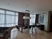 FOR SALE 3 Bedroom Two Roxas Triangle, Brgy. Urdaneta,...