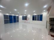 FOR SALE 3 Storey 8 Bedroom House in Ayala Alabang...