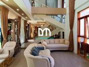 For Sale: 3 Storey House and Lot at Richdale...