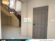 For Sale: 3 Storey House and Lot in Monte Vista...