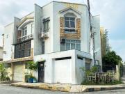 For Sale! 3 Storey Townhouse at Metropolitan Ave, Brgy....