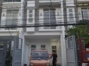 FOR SALE 3 STOREY TOWNHOUSE IN CAMPUTHAW CEBU CITY CEBU...