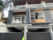 For Sale: 3 Storey Townhouse near Matalino St. Brgy....