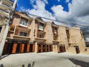 For Sale 3 Storey Townhouse w/Overlooking View Near...