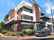 For Sale: 3 Sty House & Lot in Mahogany Place 1, Taguig...