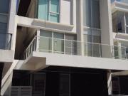 For Sale: 3BR House & Lot in Mahogany Place 3, Acacia...
