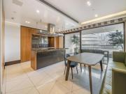 For Sale 4 Bedroom Apartment Londres Greater London... For Sale 4 Bedroom Apartment Londres Greater London...