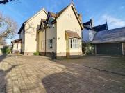 For Sale 4 Bedroom House Essex Essex DS90384950