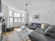 For Sale 4 Bedroom House Kingston Upon Thames Greater... For Sale 4 Bedroom House Kingston Upon Thames Greater...