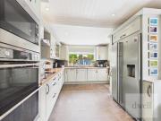 For Sale 4 Bedroom House Leeds Leeds DS92307412