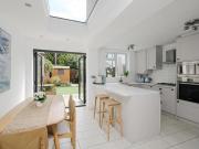 For Sale 4 Bedroom House Londres Greater London DS91891040