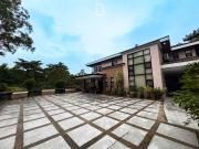 For Sale 4 Bedroom House & Lot in Fairmount Hills...