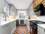 For Sale 4 Bedroom House Weybridge Surrey DS91659898