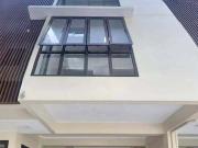 FOR SALE: 4 Bedroom Townhouse Unit Near De La Salle Taft...