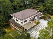 FOR SALE: 4 Bedrooms House and Lot in Fairmount Hills,...