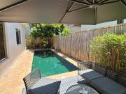 FOR SALE 4BR House with Pool in Alabang Hills,...