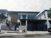 FOR SALE! 56.8M 5 Bedrooms House and Lot in Tahanan...