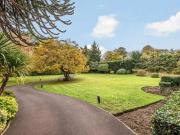 For Sale 5 Bedroom House Esher Surrey DS90033834