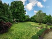 For Sale 5 Bedroom House Hampshire Hampshire DS92944321