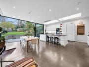 For Sale 5 Bedroom House Londres Greater London DS97122353