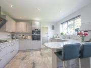 For Sale 5 Bedroom House Southend On Sea Southend On Sea...